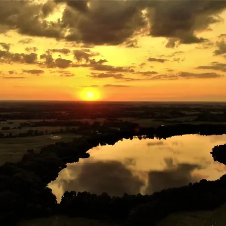 Pojezierze Drawskie Greanna Κατάλυμα σε φάρμα