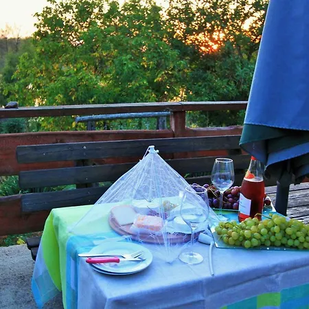 Pojezierze Drawskie Greanna Κατάλυμα σε φάρμα Ostrowice