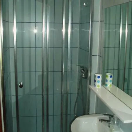 Pojezierze Drawskie Greanna Κατάλυμα σε φάρμα